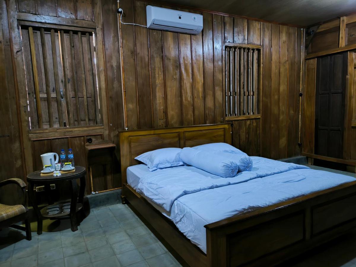Puri Swantari Javanese Home Stay Sleman  Exterior photo
